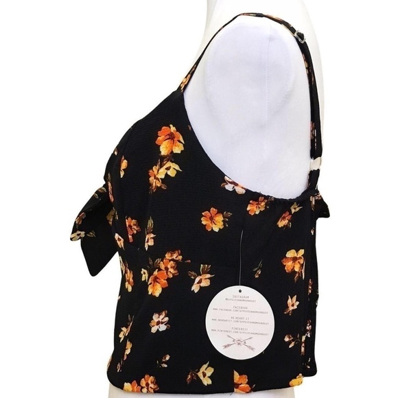 Floral Print Tie-Front Top | Small - Picture 3 of 5